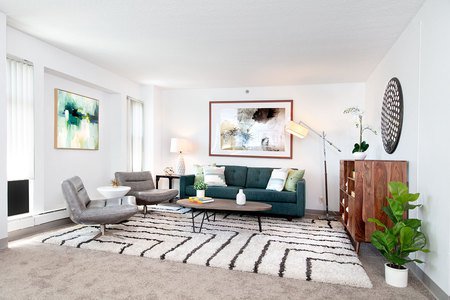 Longwood Galleria Apartments